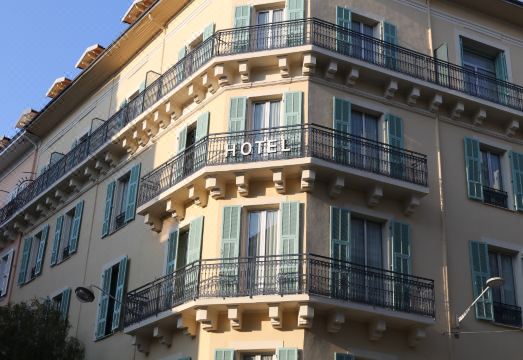 2. 베스트 웨스턴 ..