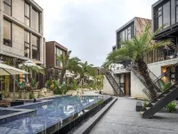 Deer Chaser Hotel - Luxury