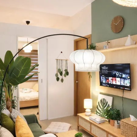 Cozy 2BR at Bloom Residences near NAIA & Skyway