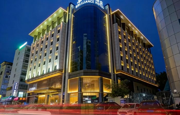 BRILLIANCE HOTEL