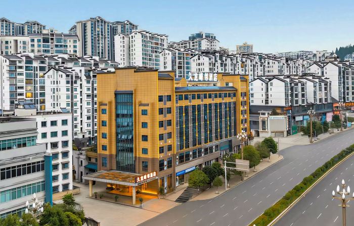 Fenglin Tianxia Hotel
