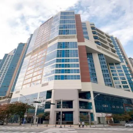 CENTUMSUITE HOTEL Отели рядом с достопримечательностью «Район Сентум-Сити»