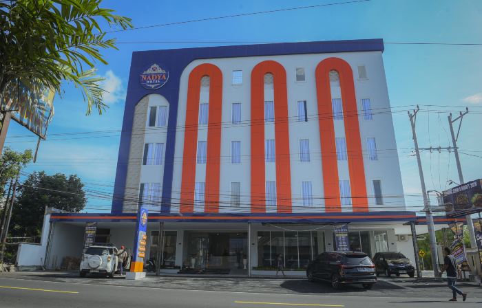 Nadya Hotel