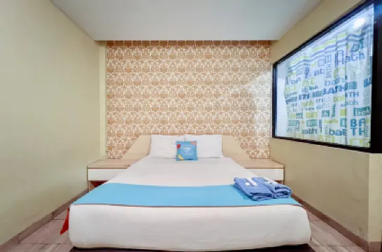 SANS Vibes Millennium Inn Medan โรงแรมใน