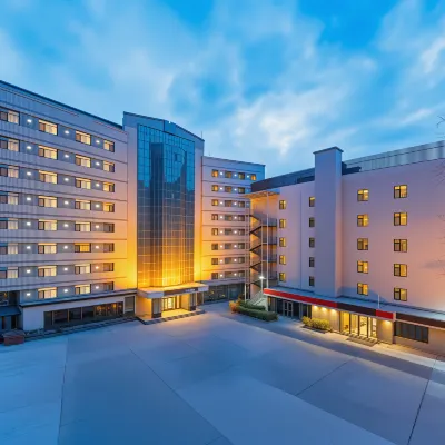 Yijia Hotel (Lanzhou Zhangye Road Xiguan Metro Station) Hotels near Zhangye Road Commercial Street