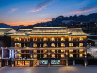 Shanyige Hotel (Xijiang Qianhu Miao Village North Gate)