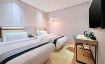 Home Inn Neo - Qinhuangdao Golden Triangle Branch