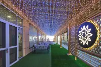 Floral Hotel ·Yesanpo Bailixia Xiu Xian Lou Hotel (Liujia Riverside Paradise Store)