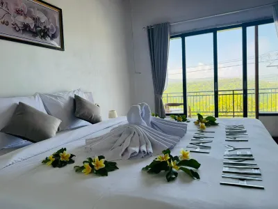 Kelingking Lucky Homestay Hotels near شاطئ كالينجينج (Kelingking Beach)