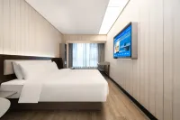 HanTing Meizhou Academician Square Hotel