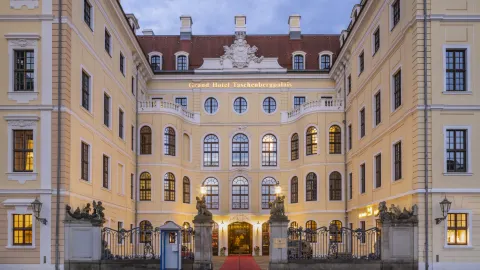Hotel Taschenbergpalais Kempinski Dresden in Dresden