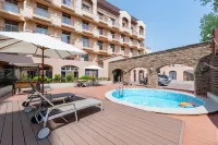Floral Hotel · Beidaihe Sala Garden Hotel (Laohushi Seaside Park) - Water Park