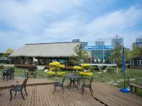 Haizhirui Boutique Seaview Apartment Hotels near Bohai Ship Vocational College
