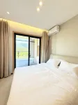 Mei Linli · Mountain View Homestay
