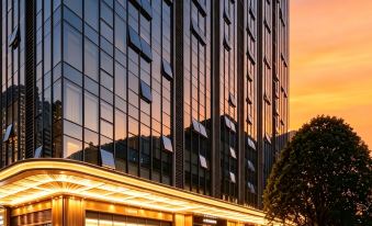 Starland Hotel Xiangjiangwan (Cangzhou Vientiane City Central Park)