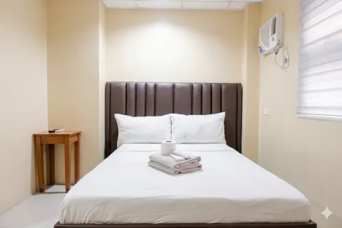 RedDoorz @ Sandico Apartelle near US Embassy Manila