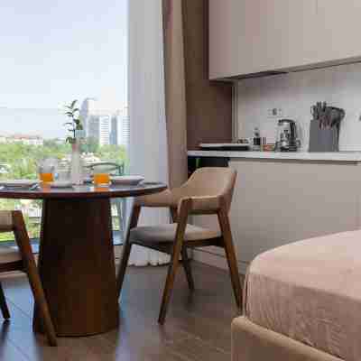 Central one new apartments - panoramic skyline & boulevard Rooms