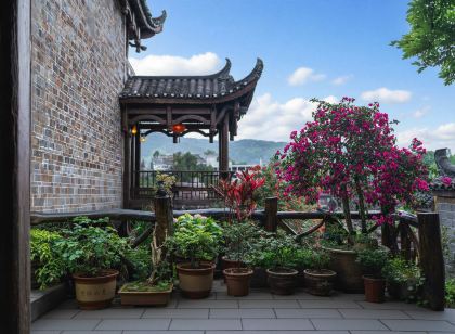 Xuanyuan Viewing Courtyard B&B (Furong Town Scenic Area Branch)
