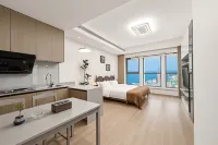 IsIe Sea CoastaI Homestay