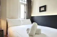 A Hotel Chinatown - 3 ดาว
