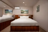 Cat Ba Fishing Village Bay House - 舟屋
