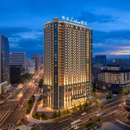 XANA Deluxe Hotel (Shenyang Xita Shifu Avenue Subway Station)