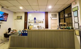 Golden Gate Suites