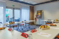 Ibis Clermont Ferrand Stade - ที่มีที่จอดรถ