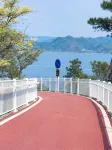 Desir Lakeside B&B