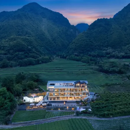 Yepian Meiduo Leaf Bloom Snowy Region Healing Homestay