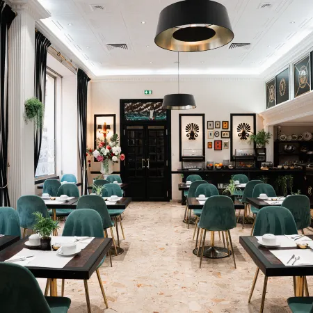 HOTEL NAPOLEON