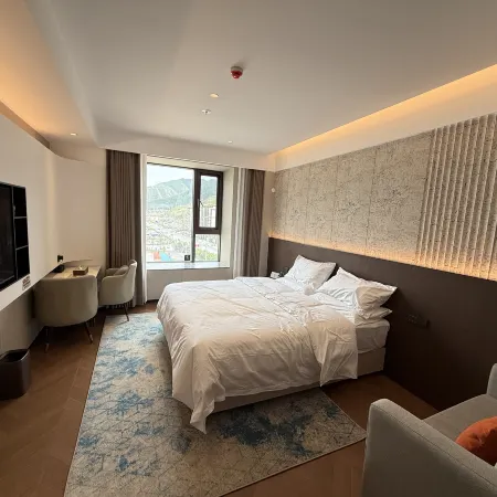 Yunxi · Holiday Homestay