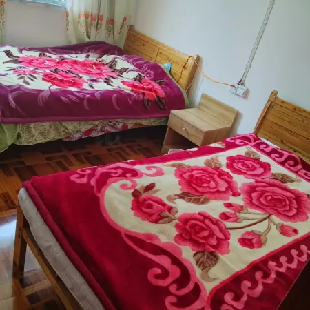 Baoxing Zelang Zaxi Tibetan Homestay