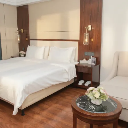 Rongcheng Hotel (Delingha Astronomy Science Museum)