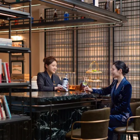 Daqing Yufeng Hotel (Sartu Xinmati Leisure Shopping Plaza)