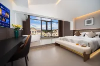 Yueyunlan · Holiday Villa | Lakeside Courtyard-Style Hotel (Dianchi Haigeng Dam) - Airport Shuttle