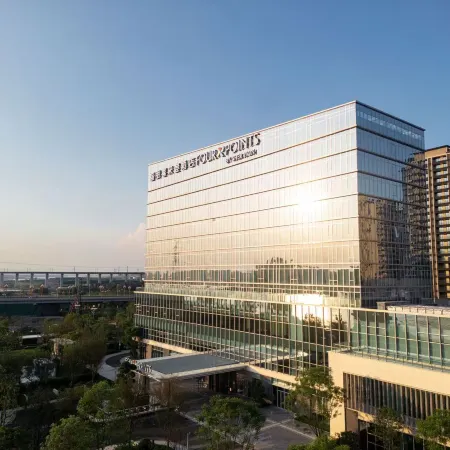 Liangshan Four Points by Sheraton Hotel