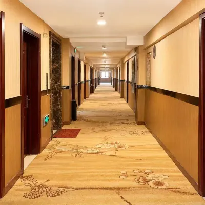 Delong Business Hotel Hotels near Acheng Railway Station