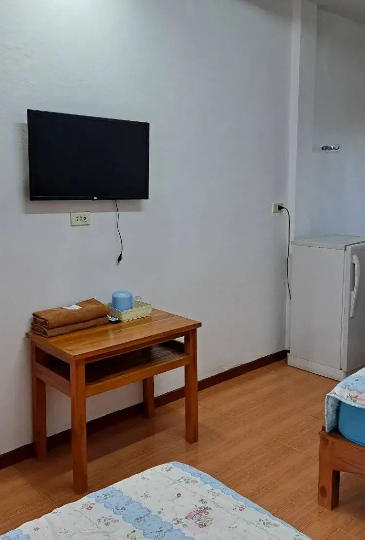 ห้องเตียงแฝดพร้อมห้องน้ำ (ห้องแถวยาว 1 / 2 / 3 / 5 / 7 / 9 / 10)