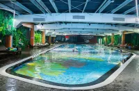 BOYUE APARTMENT - Rooftop Pools