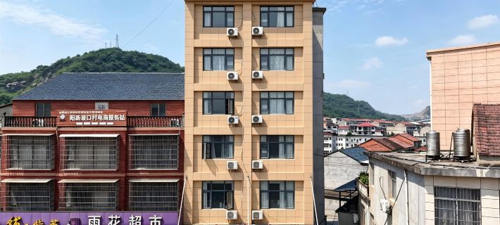 Yangxin Liangcheng Hotel Yangxin İlçesi, Hubei otelleri