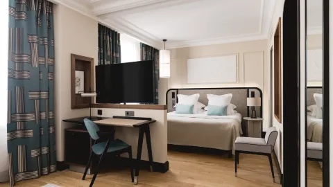 Hotel Le Mathurin in Paris