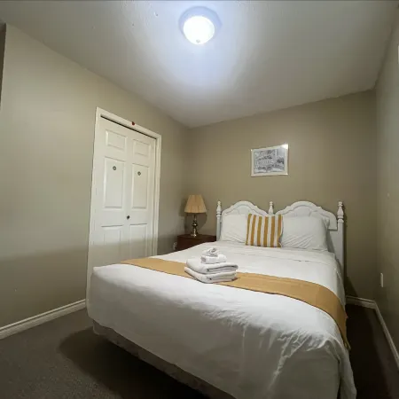 Panda Garden B&B Vancouver