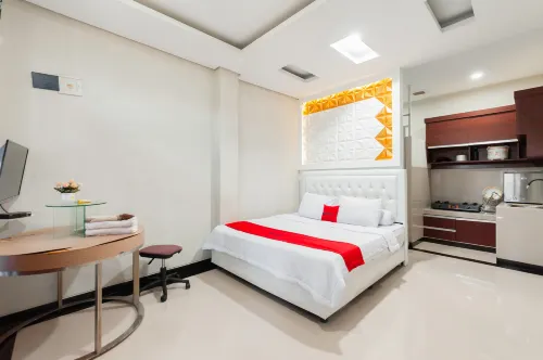 RedDoorz Syariah near Pasar Aceh Shopping Centre - 2 ดาว
