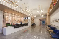 Qingmu Select Hotel (Jurong Baohua Xianlin Avenue Yuanboyuan Branch)