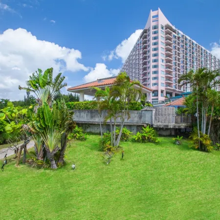 Oriental Hotel Okinawa Resort & Spa