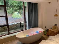 Oak Forest Homestay Qingyuan otelleri