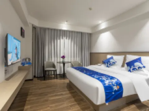 Ast Meitu Hotel (Longlin Wealth Plaza Changda Department Store) Hotels in Longlin
