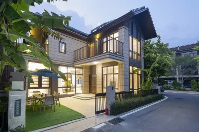 Weilai Harbor Pool Holiday Villa (Sanya Bay Phoenix Airport Branch)