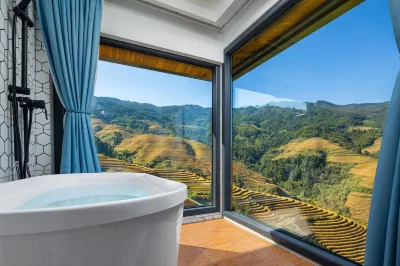 Yunbo Mountain Hotel (Longji Rice Terrace No. 1 Observation Deck Branch) Отели рядом с достопримечательностью «Tian Town Zhu»